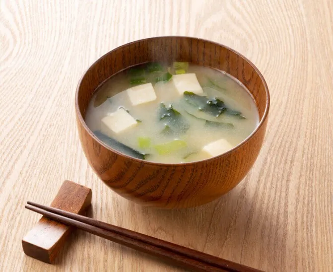 Sup Miso Sawi Putih