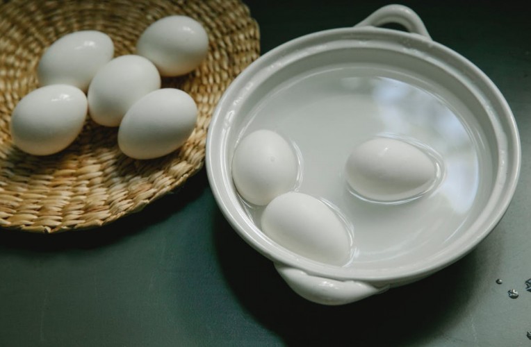 tips merebus telur sesuai tingkat kematangan